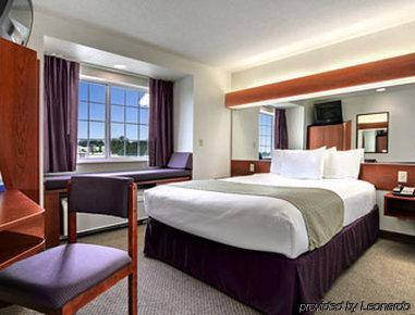 Microtel Inn & Suites By Wyndham Bridgeport Habitación foto